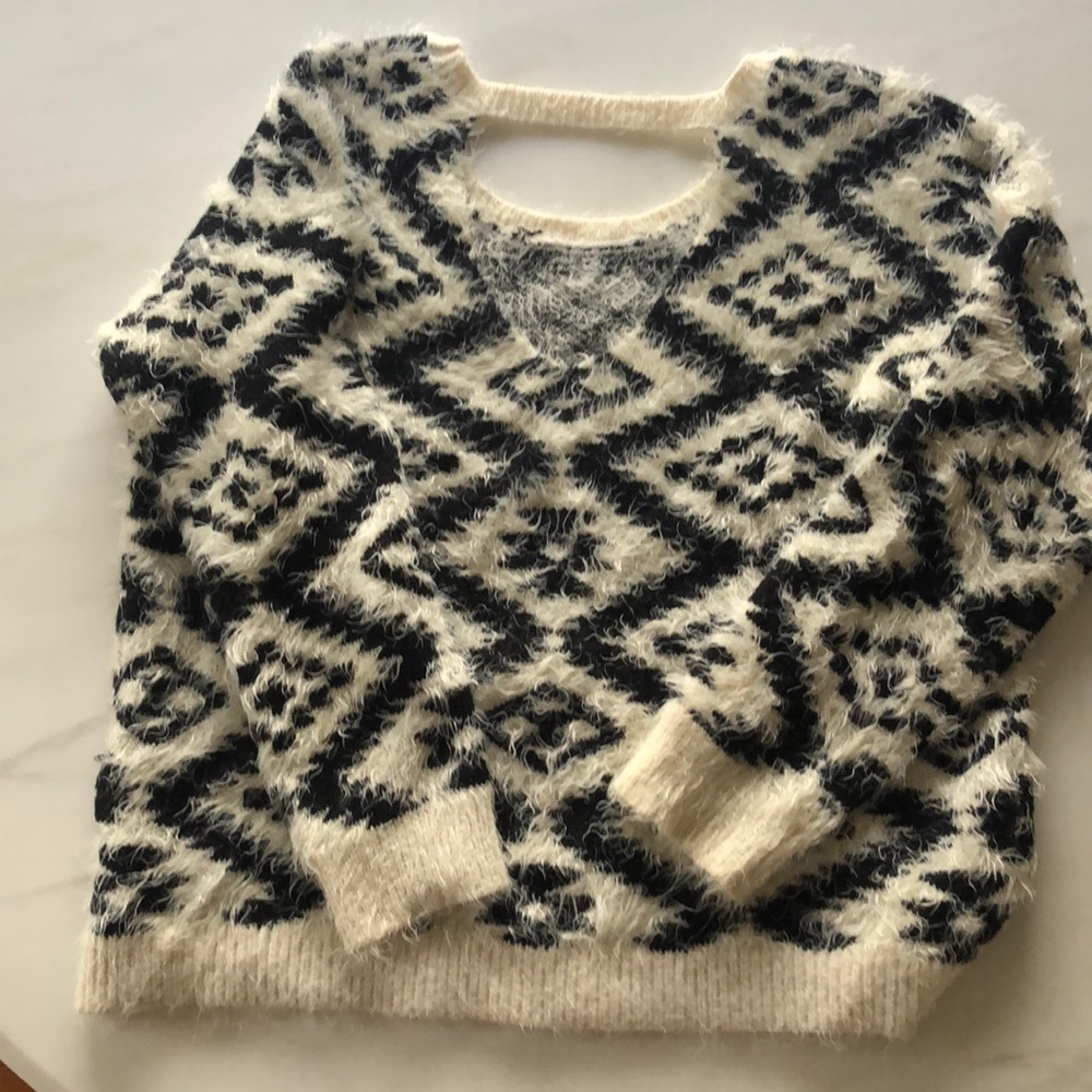 Sweater - Picture 2 of 2